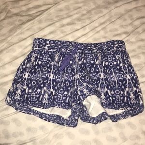 NWOT 100% silk joie shorts